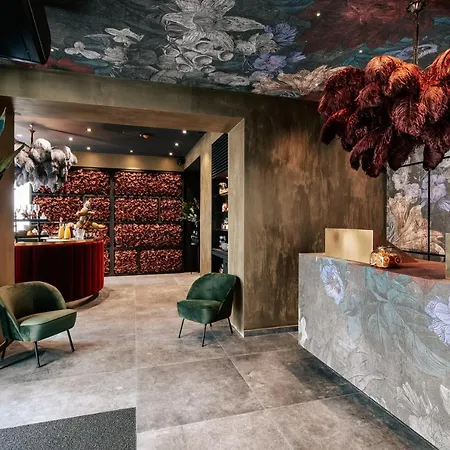 Aiola Living Hotel 4*