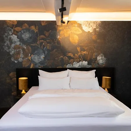 Aiola Living Boutique 4*