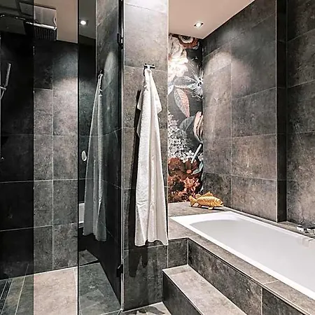 Hotel Aiola Living Boutique 4*