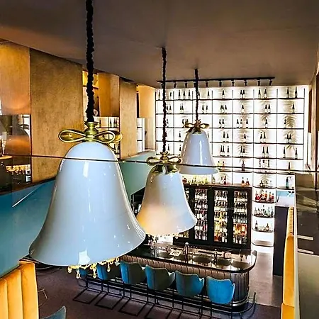 Aiola Living Boutique Отель 4*