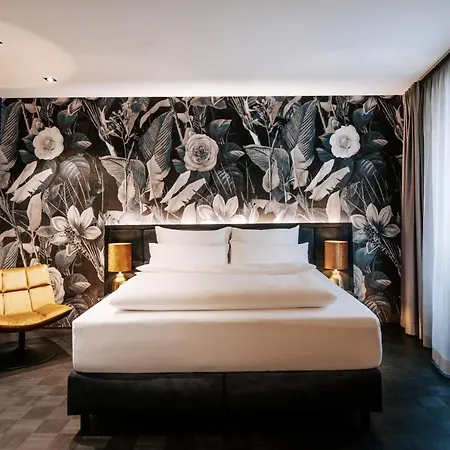 Aiola Living Boutique Отель