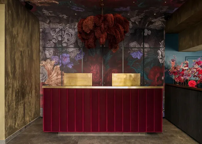 호텔 Aiola Living Boutique 4*